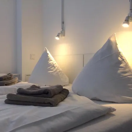 Bnb Near Brandenburg Gate - Rooms & Apartments-2